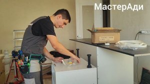 клеем ПВХ кромку на клей момент. вырез для выдвежного ящика под духовкой . фрезеровка кромки