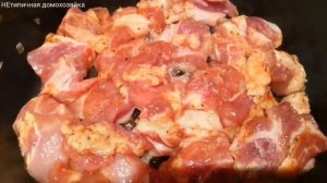 Как сделать шашлык на сковороде. Супер простой рецепт.