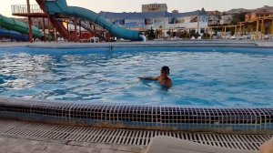 Кувырок в воду.