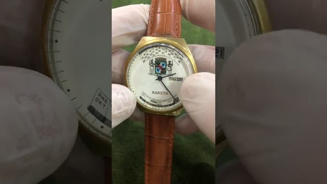 Интересное оформление часов Ракета вечный календарь на механизме 2628 Н смотреть онлайн