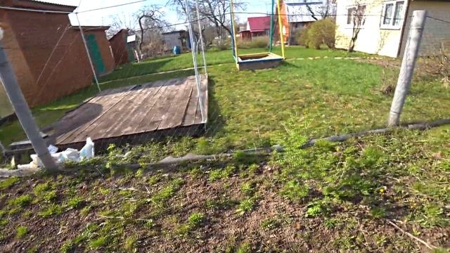 Переехали жить на дачу, побег из города