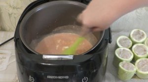 Фаршированные кабачки в мультиварке