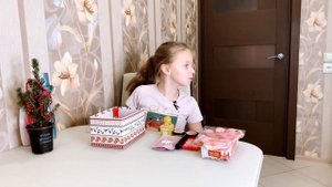 Косметика для девочек! Косметика в подарок. Обзор детской косметики и кое что смешное! // PW110