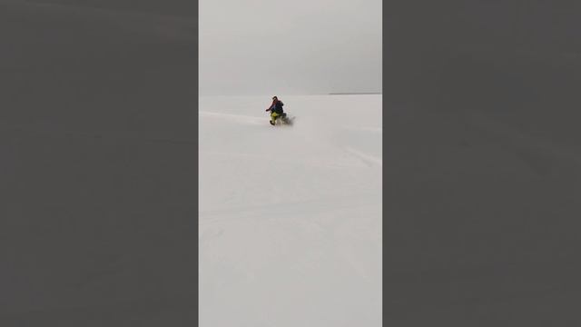 SNOW BIKE AVANTIS A7 LUX, испытание гусянки грунтозацеп 6,5 см. смотреть онлайн