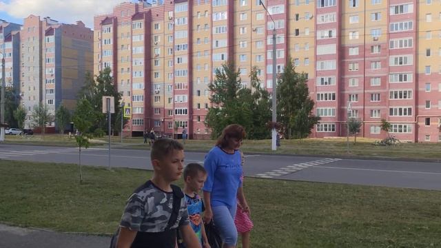 Зеленодольск, пр. Строителей 1 (у входа) смотреть онлайн