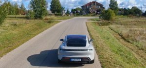 Новый PORSCHE TAYCAN 2023 года. Большой тест драйв и Обзор
