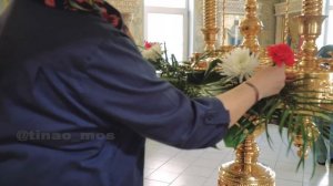 Подготовка к Пасхе. Украшение цветами храма иконы Божией Матери «Скоропослушница» в посёлке Марьино