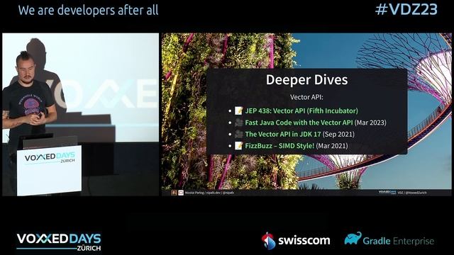 Java Next - From Amber to Loom, from Panama to Valhalla by Nicolai Parlog смотреть онлайн