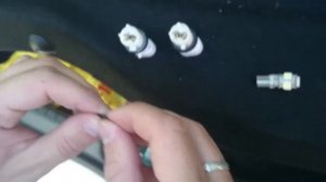 установка много диодной лампы в подсветку номера на ладу калину 2