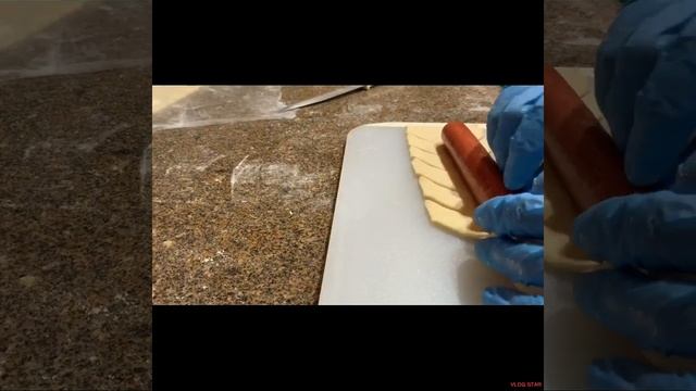 Sausages in the Dough ??Сосиски В Песочном Тесте смотреть онлайн