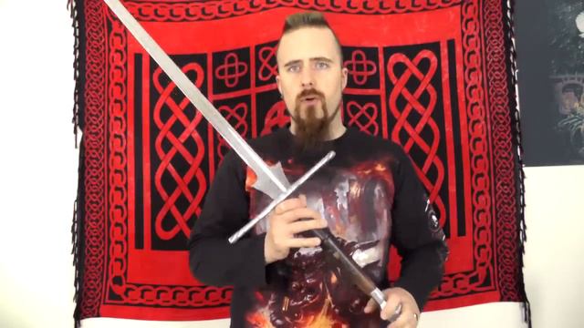 How did people carry large two-handed swords? смотреть онлайн