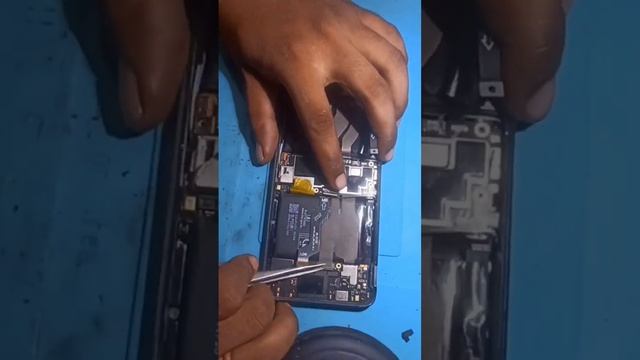 Asus rog 5 no sim Detect Problem#not show sim card#repair #shortsvideo #mobilephone смотреть онлайн