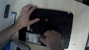 Как поменять жесткий диск на ноутбуке packard bell