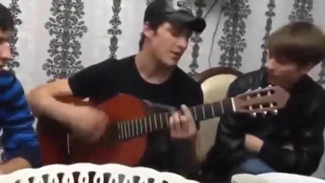 На свете роза одна цвела.... смотреть онлайн