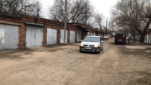 Балуемся с сервоприводом багажника на Renault Logan