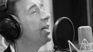 Валерий Сюткин и LightJazz - клип на песню "А́вгуст" — Ян Френкель, стихи Инны Гофф - Москвич 2015