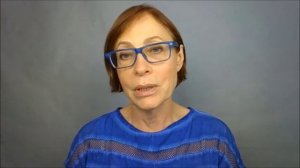 Мой муж упрекает меня в том, что я не была девственна.