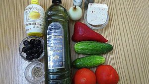 Греческий салат с брынзой