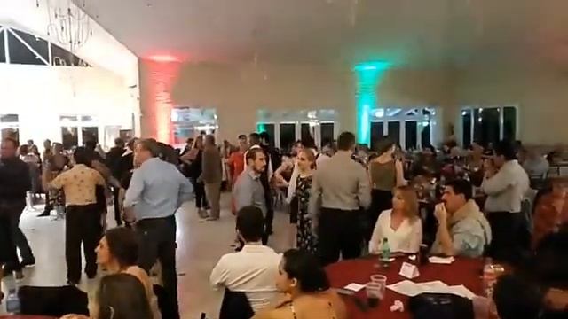 Milonga del Domingo con La Juan Darienzo смотреть онлайн