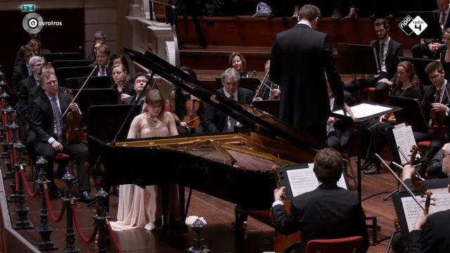 Сергей Рахманинов - Концерт для фортепиано с оркестром №1 - Анна Федорова.