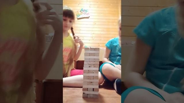 играем в дженго
