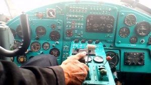 Запуск и опробование двигателя самолёта Ан-2. 75 лет в небе!