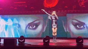 Sabrina - Boys (Live)