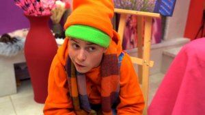 Богатая Сестра VS Бедный Брат! Веселые Ситуации с Друзьями