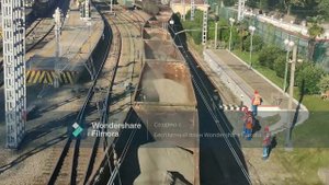 грузовые поезда на вокзале Сочи