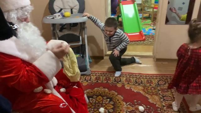 Встреча НГ 2022. Дед Мороз и Снегурочка. Подарки смотреть онлайн