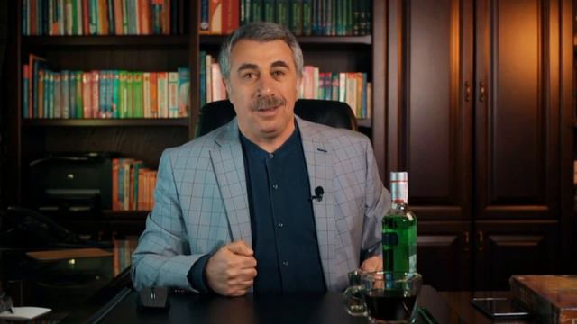 «ПОБЕДА БУДЕТ ЗА НАМИ!» читает доктор Комаровский смотреть онлайн