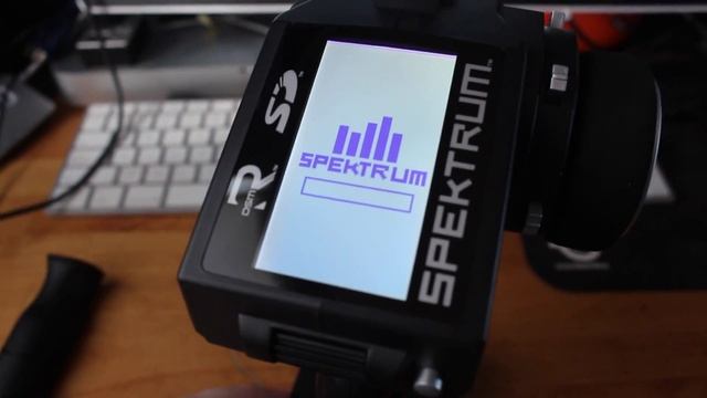 How to Update Firmware On DX4S Spektrum смотреть онлайн