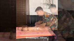 Массаж новорожденному ребенку