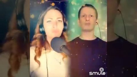 На сердце боль, взгляд смотрит в небо...