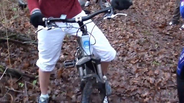 Прокол в лесу смотреть онлайн