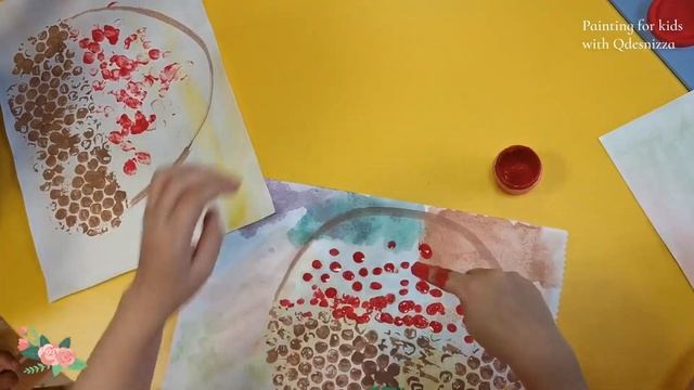 Корзина с ягодами. Необычная техника рисования для малышей. Рисование красками для детей.