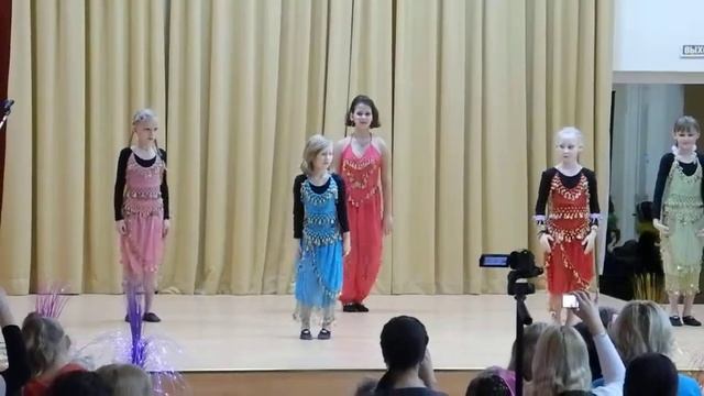 ОЛИМП на ул Новаторов танцевальный номер - шоколадка смотреть онлайн