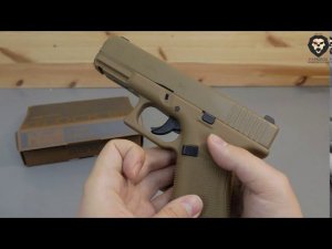 Пистолет пневматический Umarex Glock 19 TAN (Пластик, CO2) видео обзор 4k