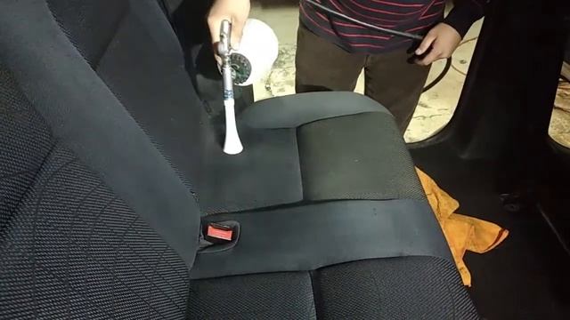 Химчистка салона автомобиля