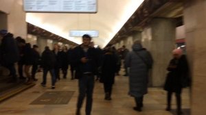 2 кросс-платформенных станции "Китай-город"