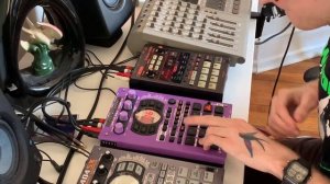 bass guitar through the 404? - experimental hiphop beats on the roland sp-404sx