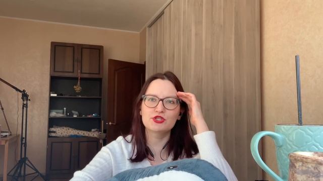 Профессиональная переподготовка врача, поиски работы продолжаются.