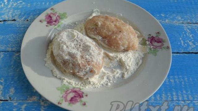 Куриные котлеты с подливкой
