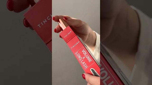 Тушь для ресниц с эффектом объема Tinchew Special Plus Volume&Long Lash Mascara смотреть онлайн