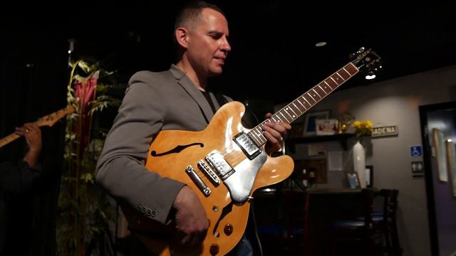 Guy King - Georgia On My Mind - 9/9/17 Big Mamas Rib Shack - Pasadena, CA смотреть онлайн