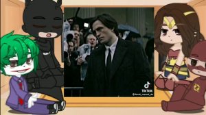 Реакция Лиги спроведливости на Бетмена/Gacha