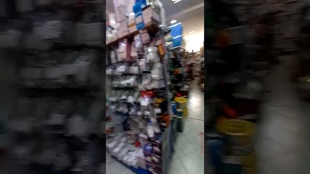 Продавница хиљаду ситница. Магазин в Сербии. смотреть онлайн