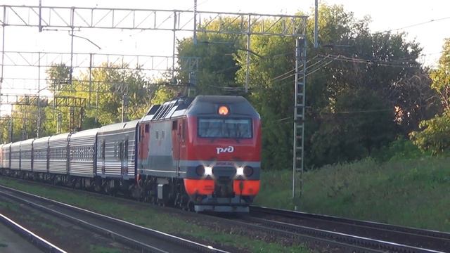 Электровоз ЭП2К-342 с пассажирским поездом 85 Москва - Махачкала