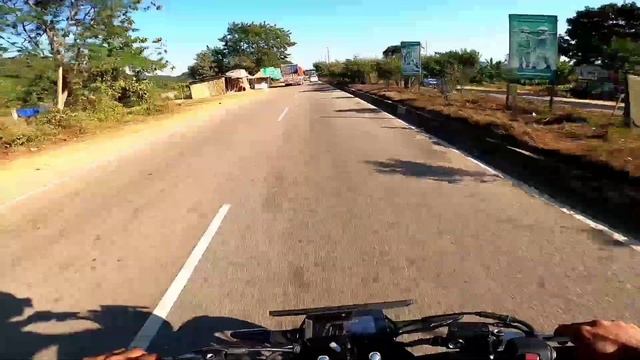 Honda CB300R | Better than Duke 390 ? Detailed Review смотреть онлайн