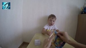 3Д Игрушки распаковываем и собираем фигурки животных.